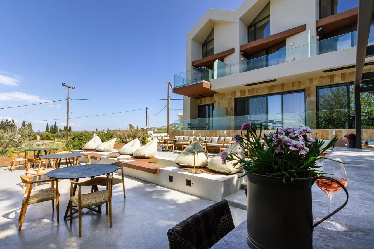 Acro Upscale Residences Corinth Exterior photo